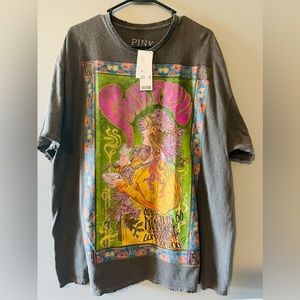 New with tags!!! Urban Outfitters T-shirt